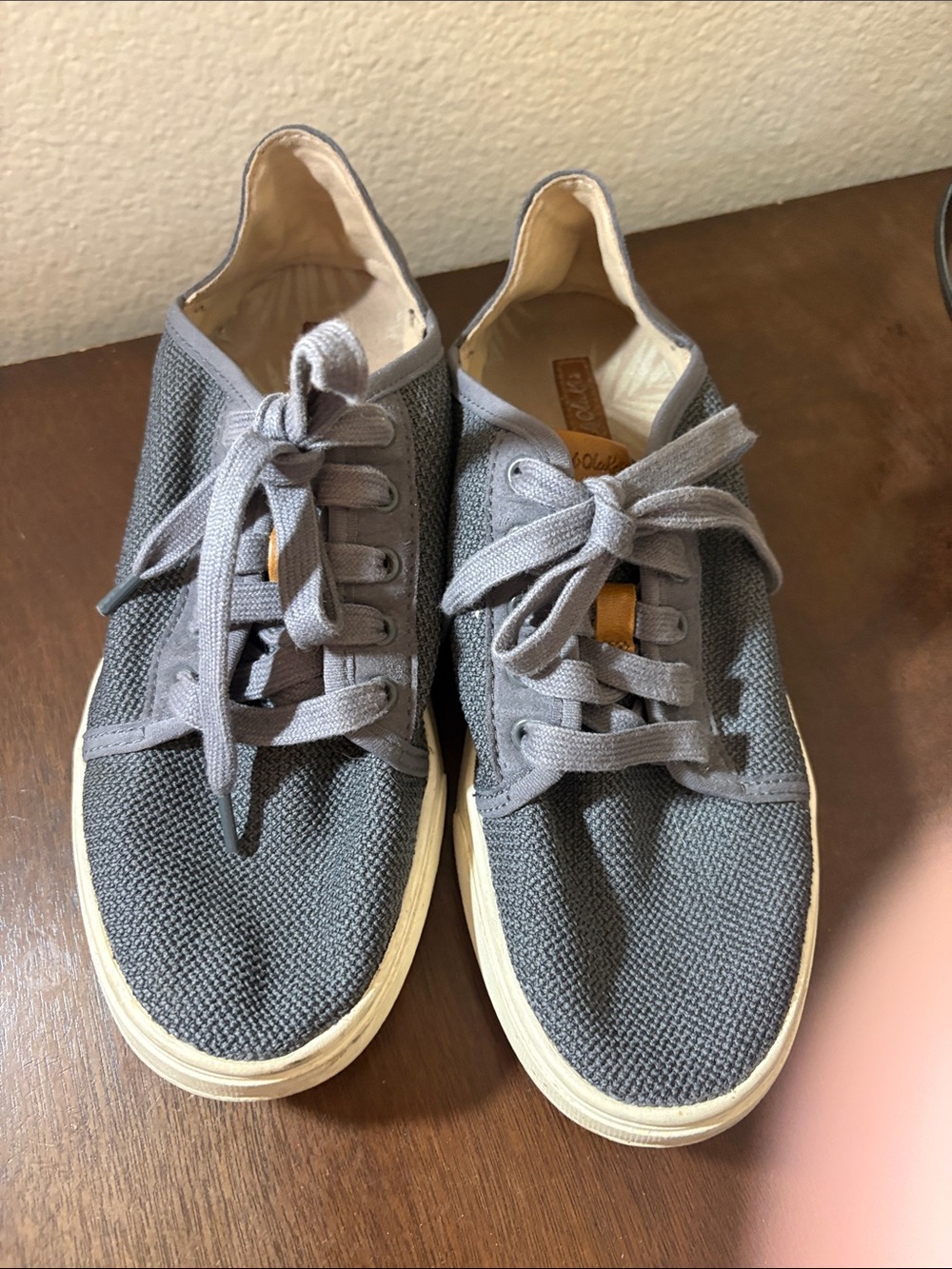 OluKai Women's Gray Canvas Low-Top Sneakers with Cream Sole